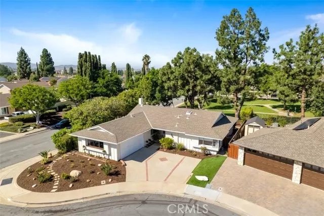 23211 Meadowbrook CIR, Lake Forest, CA 92630