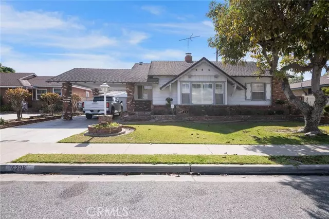 6208 Hedda ST, Lakewood, CA 90713