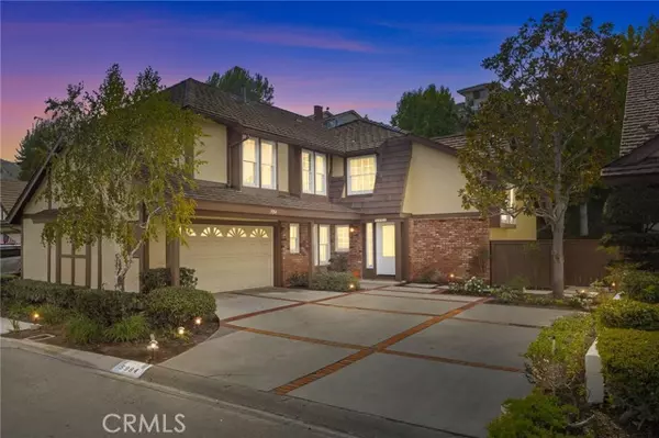 5984 E Avenida La Vida, Anaheim Hills, CA 92807