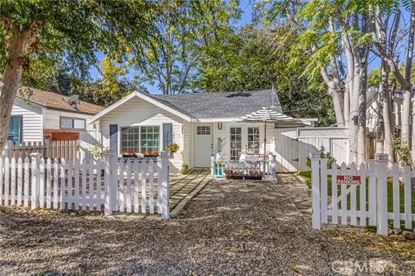 Thousand Oaks, CA 91362,2884 Crescent-Way Thousand Oaks WAY