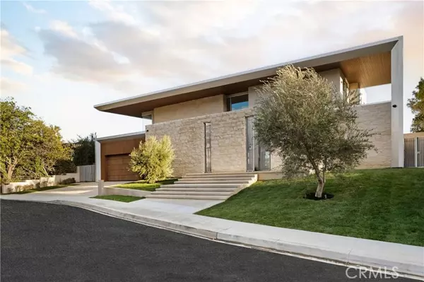 Encino, CA 91436,4442 Estrondo DR