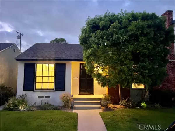 221 Saint Joseph, Long Beach, CA 90803