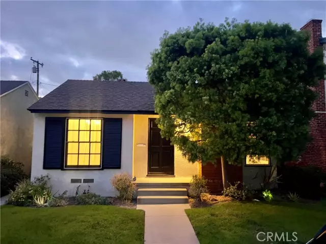 221 Saint Joseph, Long Beach, CA 90803