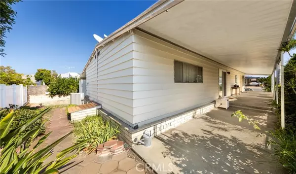 Redlands, CA 92374,1423 Century