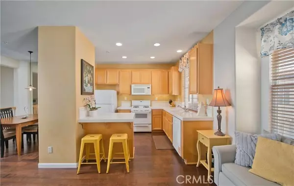 Valencia, CA 91354,28254 Canterbury CT