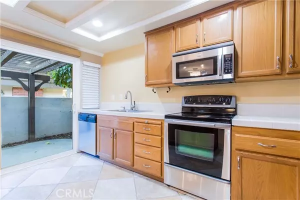 Chatsworth, CA 91311,22133 James Alan