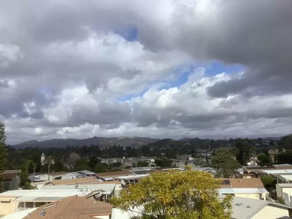 Escondido, CA 92026,525 W El Norte Pkwy 267