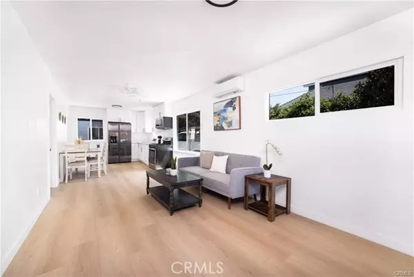 Santa Ana, CA 92703,1009 W Myrtle