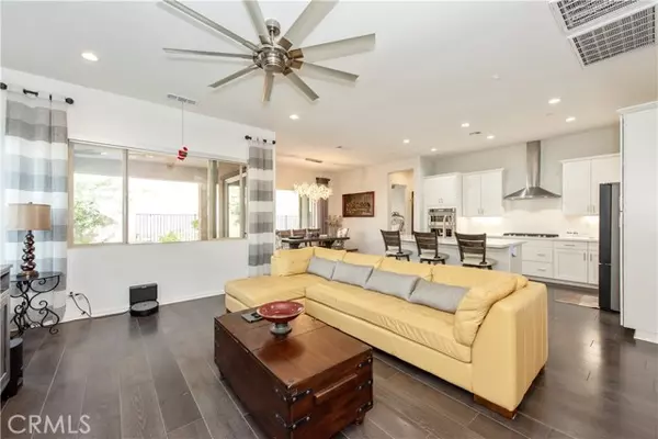 Corona, CA 92883,11828 Wandering WAY