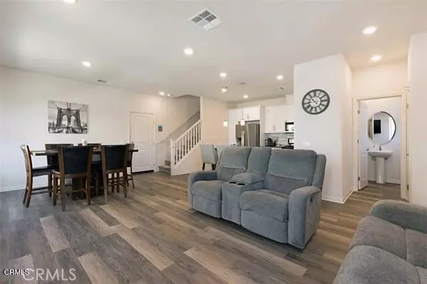 Camarillo, CA 93010,362 Solares ST