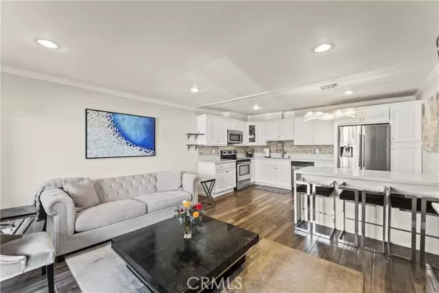 Sherman Oaks, CA 91403,14850 Hesby ST 102