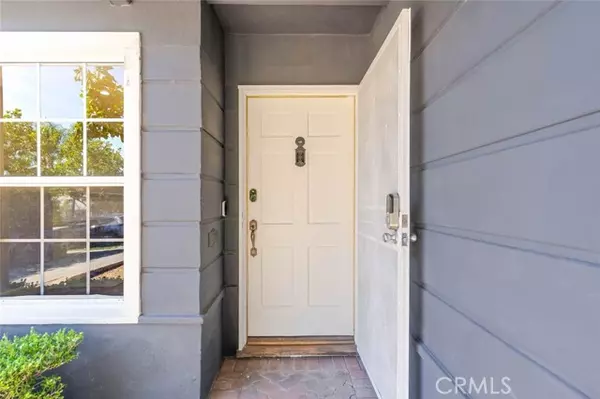 North Hollywood, CA 91606,6223 Carpenter AVE