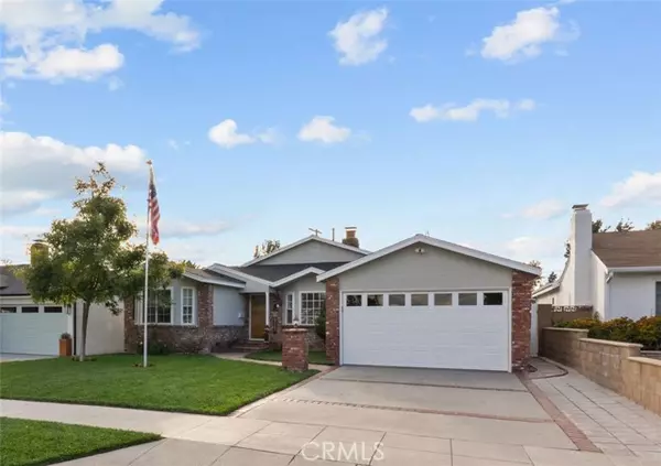 1903 N Screenland, Burbank, CA 91505