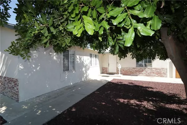 West Hills, CA 91307,7516 Shoup