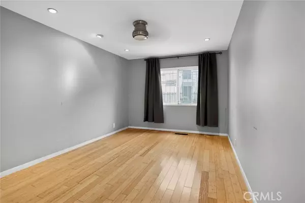 Long Beach, CA 90802,21 Alamitos