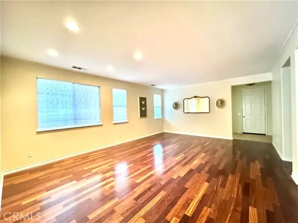 Eastvale, CA 92880,14344 Pointer