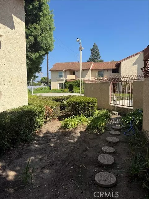 Anaheim, CA 92801,2676 W Cameron CT 105