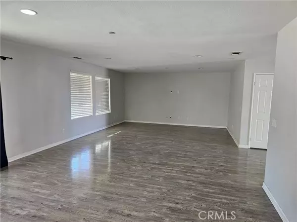 Lancaster, CA 93535,43238 Elizabeth