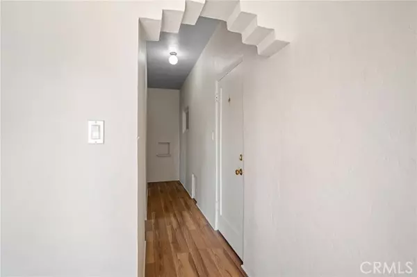 Glendale, CA 91204,200 E Lomita AVE 7