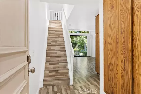 Irvine, CA 92620,37 Lakepines