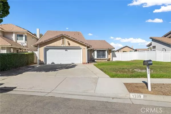 Corona, CA 92882,1289 Biltmore CIR