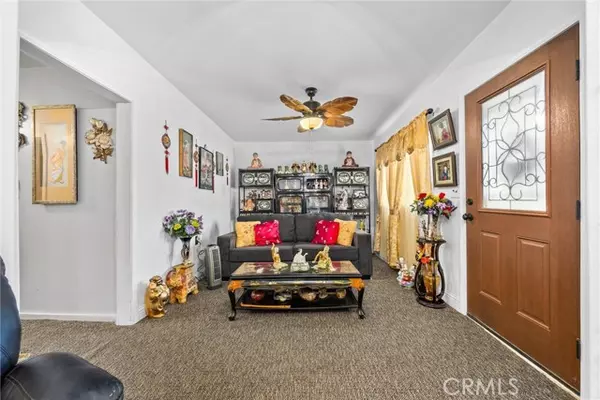 Arvin, CA 93203,345 Combs