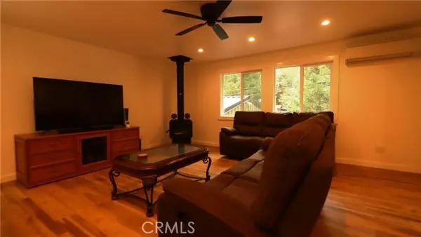 Cobb, CA 95426,15815 Bottle Rock