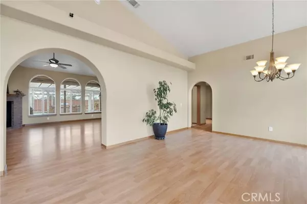 Apple Valley, CA 92307,19501 Kinai RD