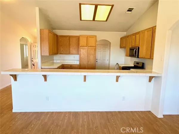 Victorville, CA 92395,13179 Butte