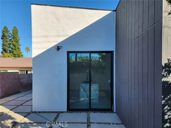 North Hills, CA 91343,16022 Napa