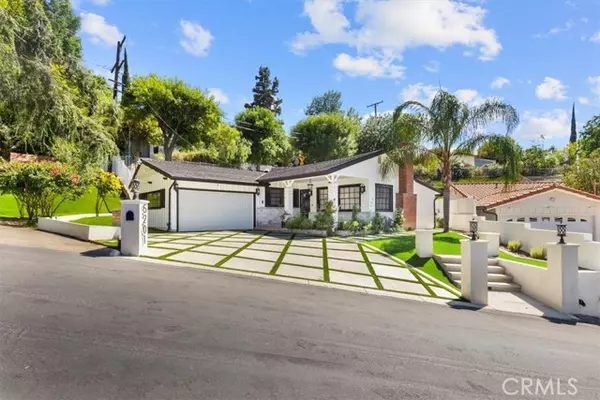 5201 Sale AVE, Woodland Hills, CA 91364