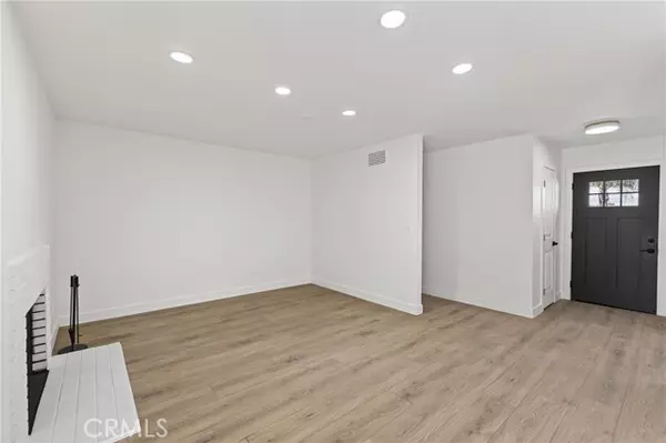 Rialto, CA 92376,1041 N Alice