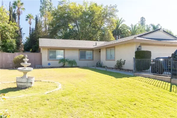 Riverside, CA 92506,2122 Trafalgar Ave