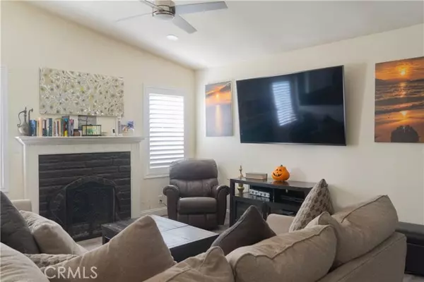 Riverside, CA 92506,2122 Trafalgar Ave