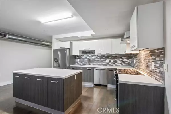 Long Beach, CA 90802,433 Pine AVE 203