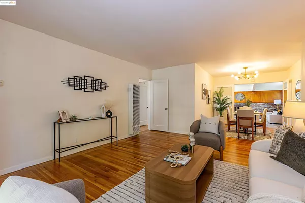 San Lorenzo, CA 94580,1176 Via Los Trancos