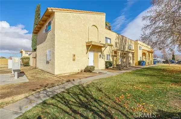 Lancaster, CA 93535,43627 Stanridge