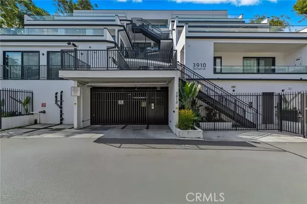 Los Angeles, CA 90068,3910 Kentucky