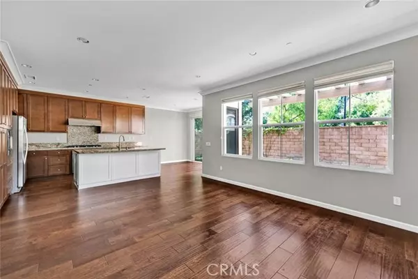 Irvine, CA 92602,115 Rodeo