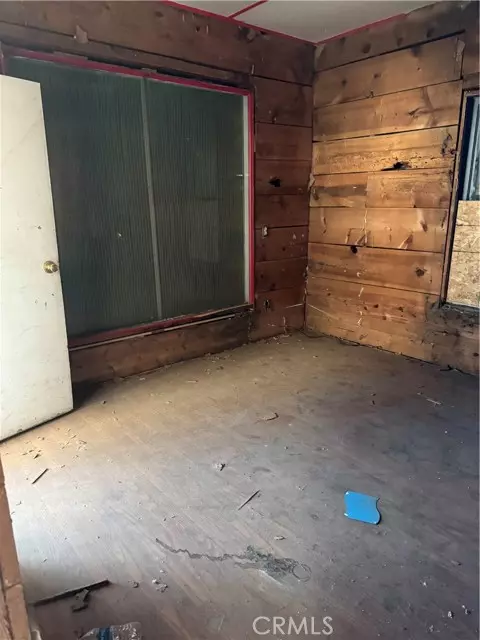 Needles, CA 92363,406 D ST