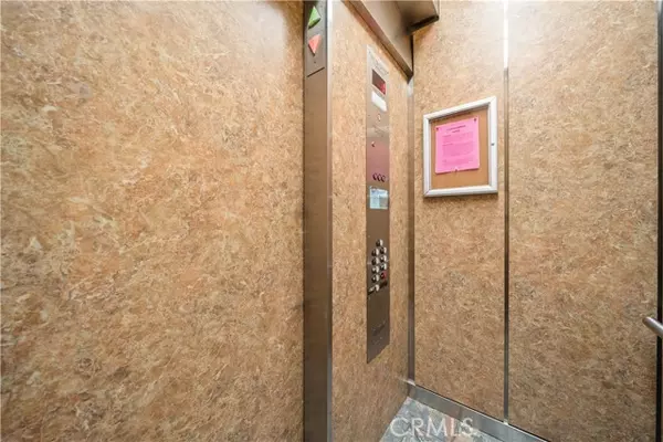 Los Angeles, CA 90024,10982 Roebling Avenue 524