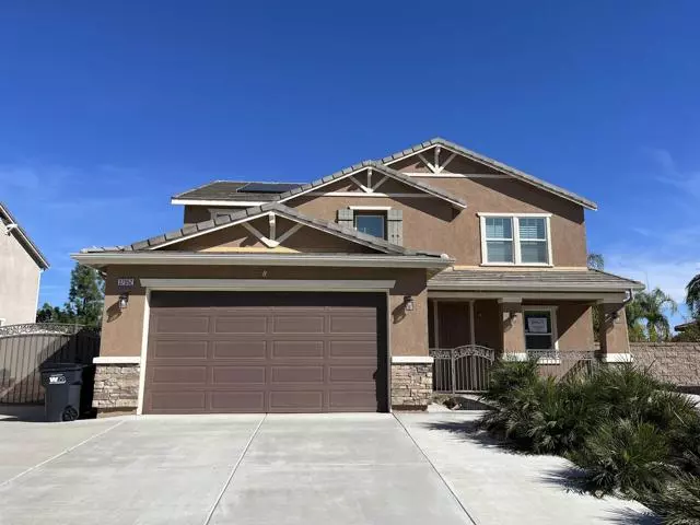 Murrieta, CA 92563,37052 WHISPERING HILLS DR
