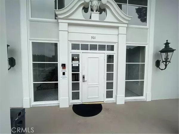 Newport Beach, CA 92663,101 Scholz PLZ 123