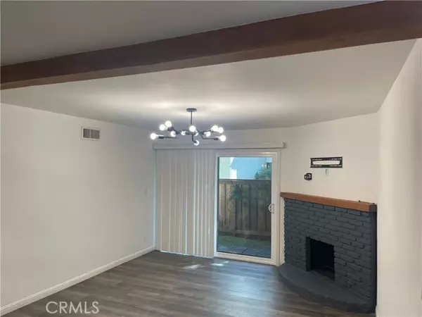 Van Nuys, CA 91406,15511 Sherman WAY