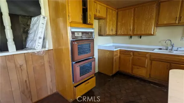 Upland, CA 91786,384 W 7th