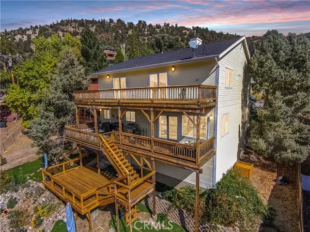 6284 Apple Vista Dr, Wrightwood, CA 92397