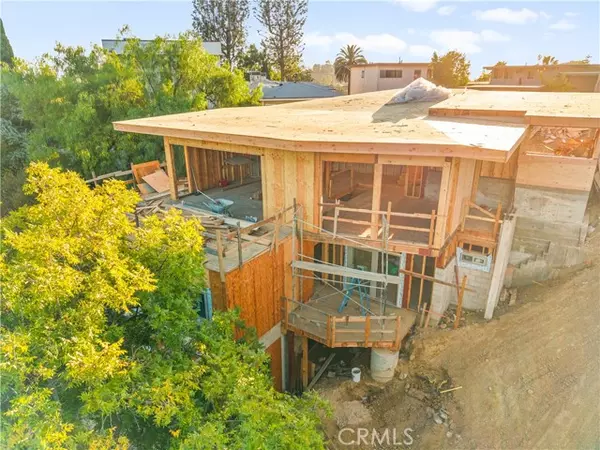 Silver Lake, CA 90039,2252 Edendale