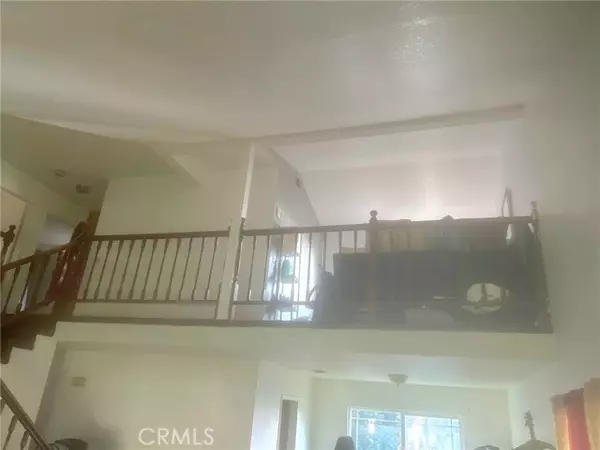 Fontana, CA 92376,1119 W Cornell