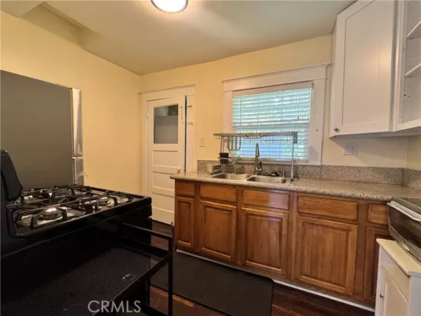 Alhambra, CA 91803,421 S Electric