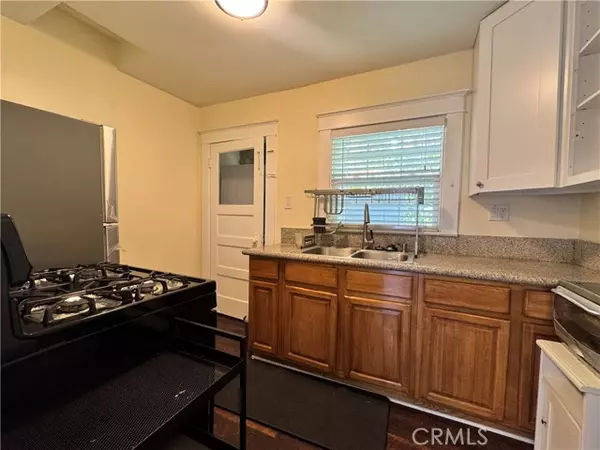 Alhambra, CA 91803,421 S Electric